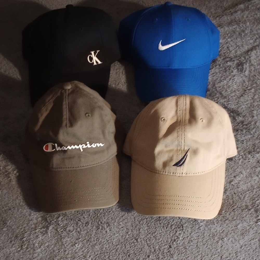 Random Hats 3 For 10